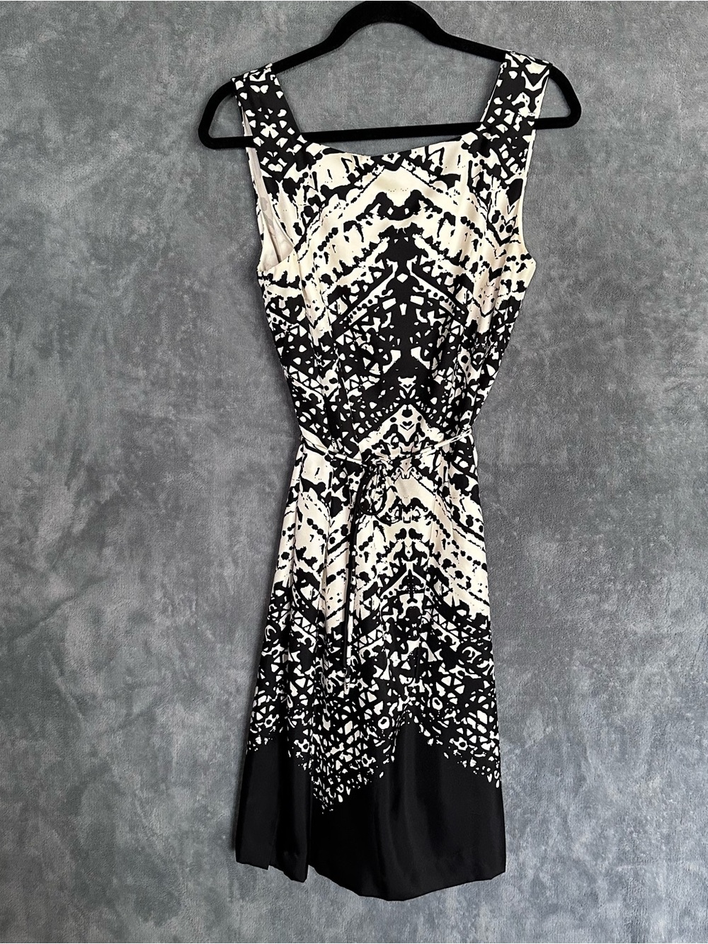 Talbots Black and White Printed Midi Dress pure silk size 10 medium